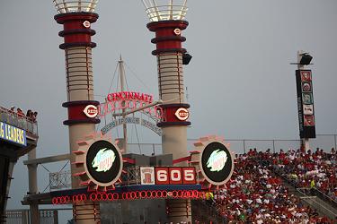 Great American Ballpark, Pepsi Power Stacks